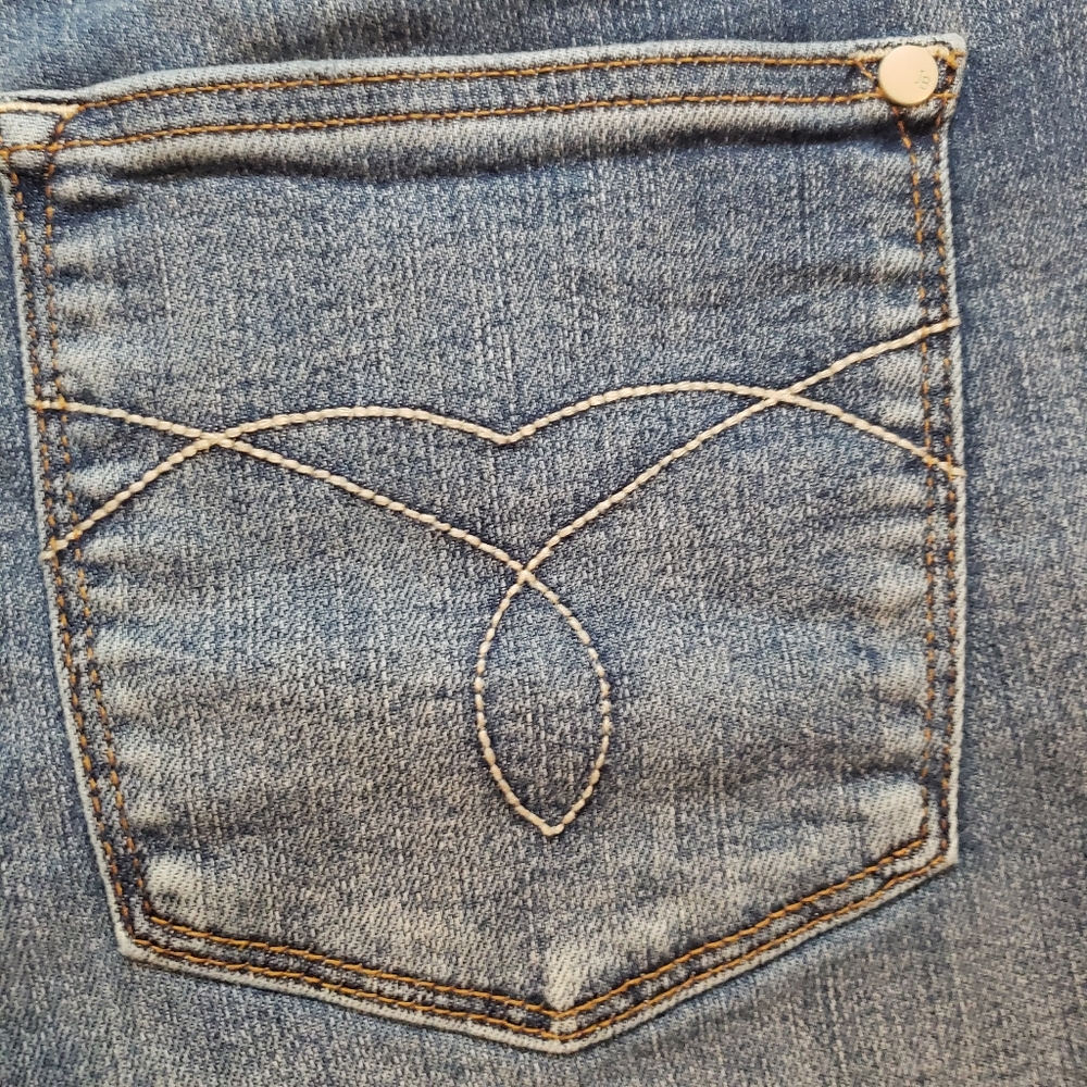 Women's Judy Blue Denim Shorts Size 1XL Blue - Picture 6 of 10